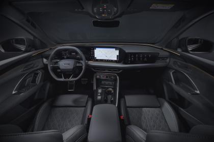 Audi: Πρεμιέρα επί ελληνικού εδάφους για τα νέα A5, Q5 και Q6 e-tron